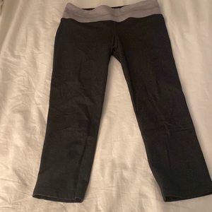 Lulu lemon dark gray with lavender waist band *reversible